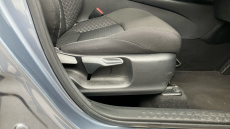 Toyota C-HR 1.8 Hybrid Icon 5dr CVT Hybrid Hatchback